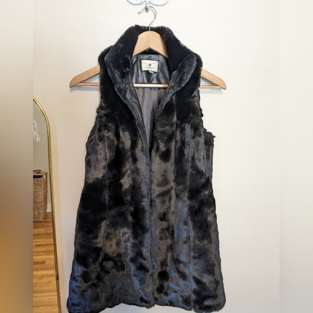 Tuckernuck fur vest XS
